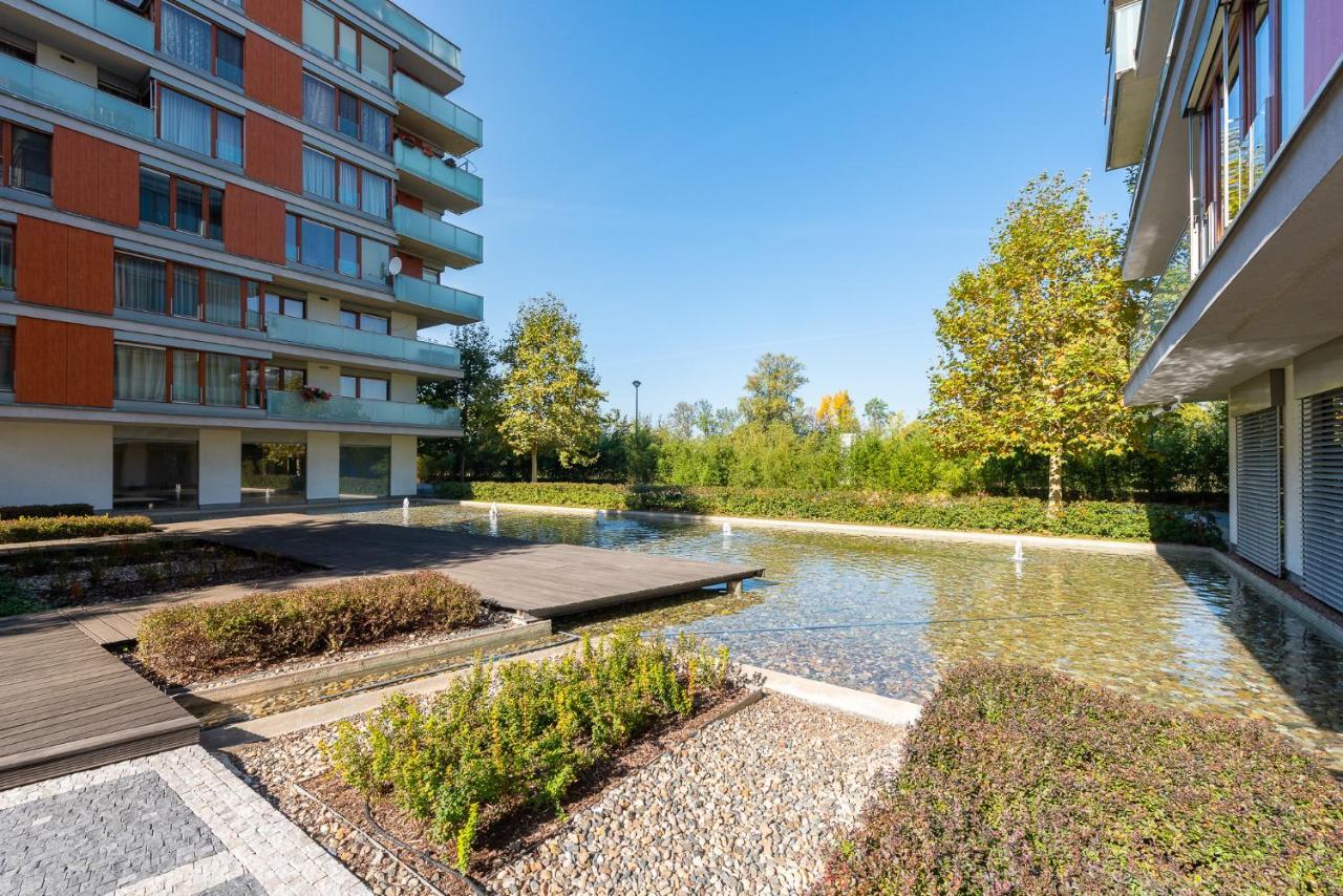 Luxury Apartment River Diamond Residence Apartment Prag